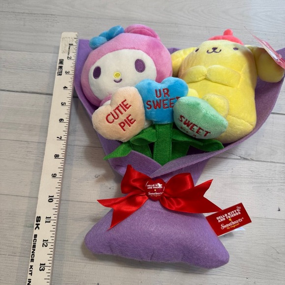 Sanrio Sweethearts Plush Bouquet with Hello Kitty and Kuromi NEW - Picture 6 of 6